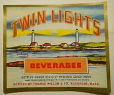 ca. 1930's Twin Lights Beverages (Rockport, Massachusetts) bottle label picture