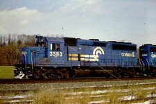 CR Conrail GP40-2 3383 -  original 𝖙𝖗𝖆𝖎𝖓 slide - Feb'93 Bethlehem picture