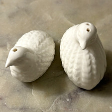 White Ceramic Quail Salt and Pepper Shakers Bird Figurine Pair Set B picture