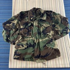 VTG 1985 US Military Woodland Camo Mens XS Extra Short Cold Field Coat #8931 picture