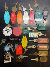🗝️ 22 Vintage Hotel & Motel Room Keys with Original Fobs – 1960s–1980s picture