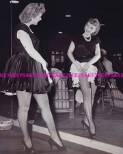 ACADEMY AWARD WINNING ACTRESS CELESTE HOLM LEGGY IN FISHNETS 8x10 PHOTO A-CH picture