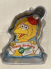 SESAME STREET BIG BIRD WITH BANNER CAKE PAN WILTON 2105-3654 W/DIRECTIONS picture