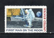  FIRST MAN ON THE MOON ** 1969 APOLLO 11 ** U.S. Postage Stamp MNH  picture