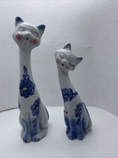 Adorable Ceramic Pair of Loving CATS Figurines 12.1