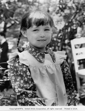 Helen Harmon poses for United Artist movie Where Lilies Bloom 1974 Old Photo picture