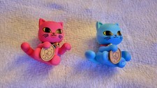 Tokidoki Lucky Cats Figures (2)  picture