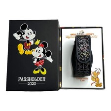 Disney Parks Mickey & Minnie's Runaway Railway Passholder Magic Band LE 2500 picture