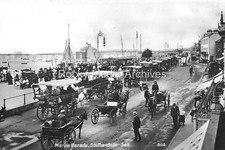 Ctr-47 Marine Parade, Southend-on-Sea, Essex. Photo picture