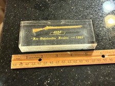 VINTAGE 1965 PAPERWEIGHT FEATURING MINIATURE REPLICA OF SM 1886 NEW YORK RIFLE picture