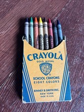 Crayola Gold Medal Crayons 8 ct. Vintage Binney & Smith Co. Unused picture