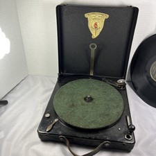 Antique Polly Portable Phonograph c.1920s /Cranks & Spins /plays/ Nice condition picture
