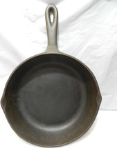 Vintage BSR Century Series  Size # 7  (7T) Cast Iron Skillet Sits Flat 60's I27S picture