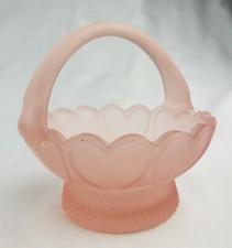 Beautiful Vintage Small Pink Frosted Satin Glass Basket Heart Design Art Glass picture