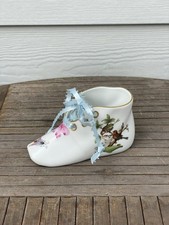 Herend Rothschild Bird Hungary Porcelain Shoe 7570 / RO Figurine picture