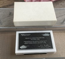 VTG 1983 GENERAL DYNAMICS LAND SYSTEMS DIVISION - M1 TANK Logo Plaque & Box Rare picture