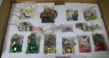 Boyd’s 2004 Holiday  13 Mini Ornaments & Tree Topper CHRISTMAS BELLS bears picture