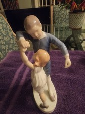 Bing & Grondahl Dancing School Figurine 1845 picture