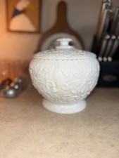 Westmoreland Milk Glass Bramble Maple Leaf Cookie Jar and Lid Excel. Used Cond. picture
