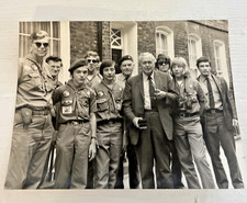 American Boy Scout Troop with Prime Minister Harold Wilson Photo Photograph 1975 picture