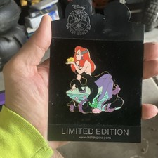 Disney Ariel & Ursula The Little Mermaid Tentacles LE300 Pin picture