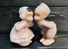 Vintage Kissing Dutch Girl And Boy Holding Flowers Pink Outfits Figurines 6