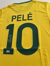 🔥⚽️ Pele, hand signed Brazil home jersey Beckett COA ⚽️🔥 picture