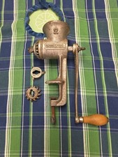 Vintage Universal No 2 Food Chopper Meat Grinder Hand Crank CastIron Wood Handle picture