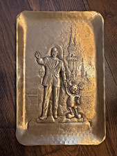 Wendell August Walt Disney and Mickey Mouse 