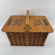 Vintage Nestle Basket Picnic Hinged Lid Handle 17