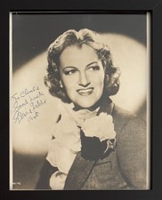 Gracie Fields, Famous British Actress, Framed 25x20cm Hand Signed Photo With COA picture