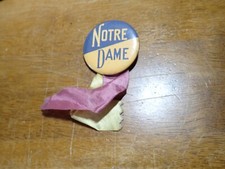 ANTIQUE  NOTRE DAME UNIVERSITY FOOTBALL NCAA PIN BACK 1950S     BX 6 #7 picture