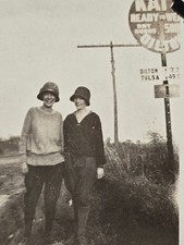 Antique 1920s Photo Oilton OK Tulsa Oklahoma Oil Boom Road Sign Katz Dry Goods picture