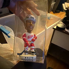 Ice Hockey Player Bobblehead, Plastic, Red/White  Malts w/ Display Case picture