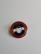 Lynnwood Washington Aerie 2888 Lapel Pin Fraternal Order of Eagles picture