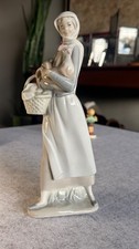 Beautiful  Lladro Girl Holding Cockerel and Basket Figurine #4591 picture