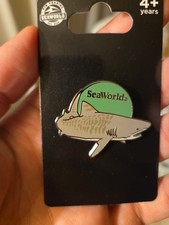 Seaworld Sea World Shark Pin Collectible Trading Lapel hat Badge picture