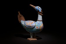 An Enamel Wedding Ornament picture