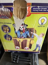 Rare Gemmy inflatable treasure chest skeleton pirate 6 ft animated 2007 picture