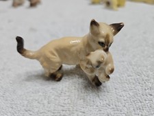 Vintage Bone China Miniature Siamese Mama Cat Figurine with Kitten 27 picture