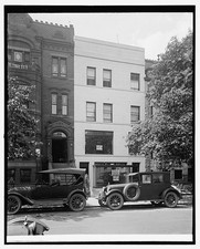 Photo:Washington DC 1316 L St NW 1920s automobiles street scene picture
