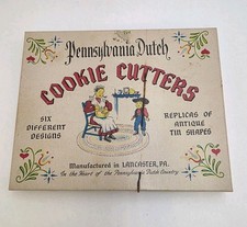 VTG Pennsylvania Dutch Cookie Cutters Set of 6 Tin Metal Folk Art USA Boxed picture
