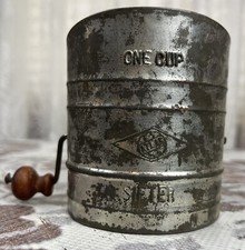 Vintage Rustic Farmhouse Atlas 1 Cup Flour Sifter Hand Crank With Wooden Knob picture