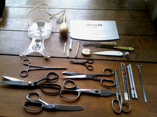 LOT OF 21 ANTIQUE & VINTAGE SEWING TOOLS/ SCISSORS+ picture