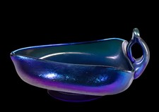 TIFFANY STUDIOS BLUE IRIDESCENT ART GLASS HANDLED NAPPY picture