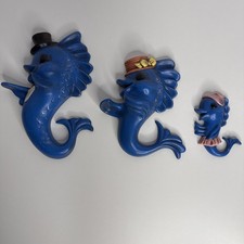 Vintage Three-piece Chalkware Fish Family w/ Hats Blue picture