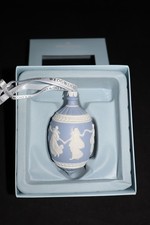 WEDGWOOD JASPERWARE CHRISTMAS TREE ORNAMENT DANCING HOURS IN BOX picture