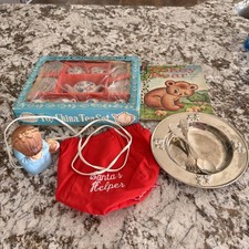 Lot of Vintage Baby/Child Items BonnyTex Nightlight, Pokey Bear, Tea Set picture