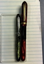 Parts/Repair Lot Of 2: VTG Small Fountain Pens Red Travelers/Green Metropolitan picture