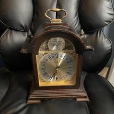 Howard Miller Mantel Clock Tempus Fugite  15.5